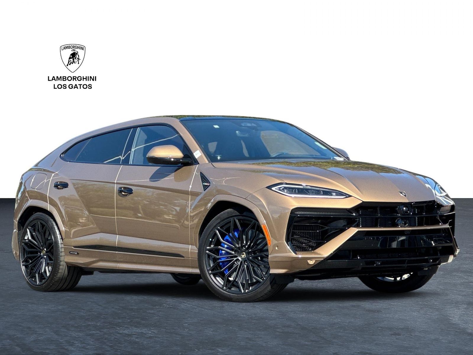 2026 LAMBORGHINI URUS