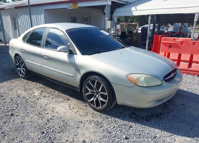 2003 FORD Taurus