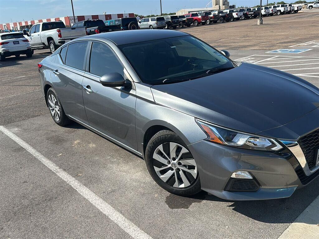 2019 NISSAN Altima