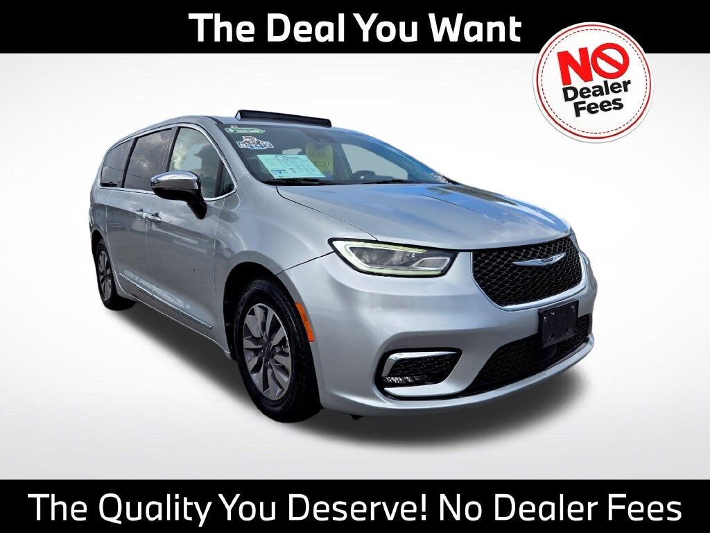 2023 CHRYSLER Pacifica