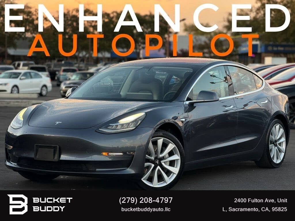 2017 TESLA Model 3