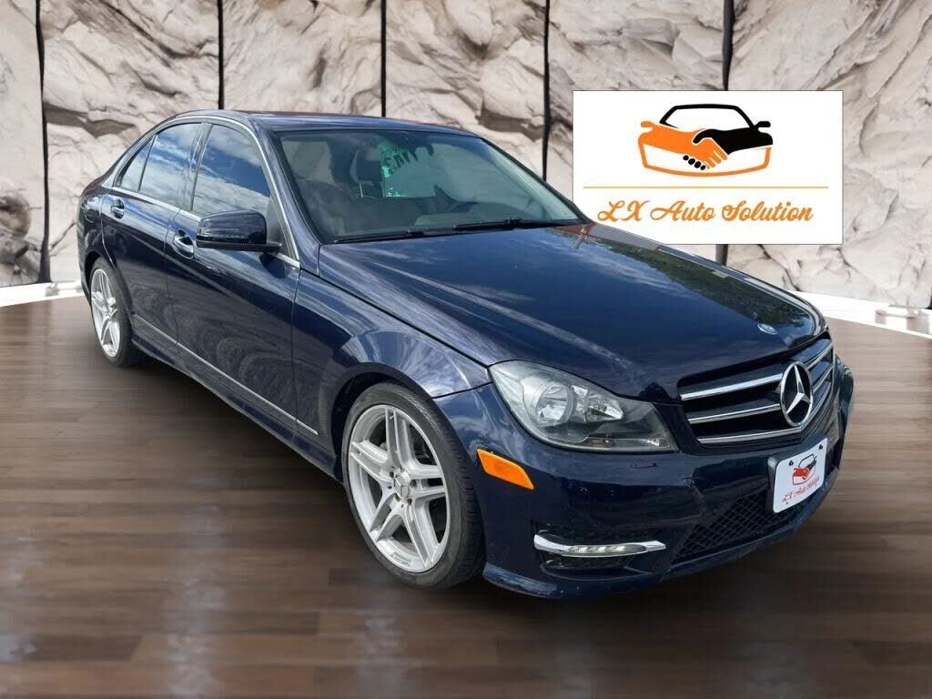 2014 MERCEDES-BENZ C-Class