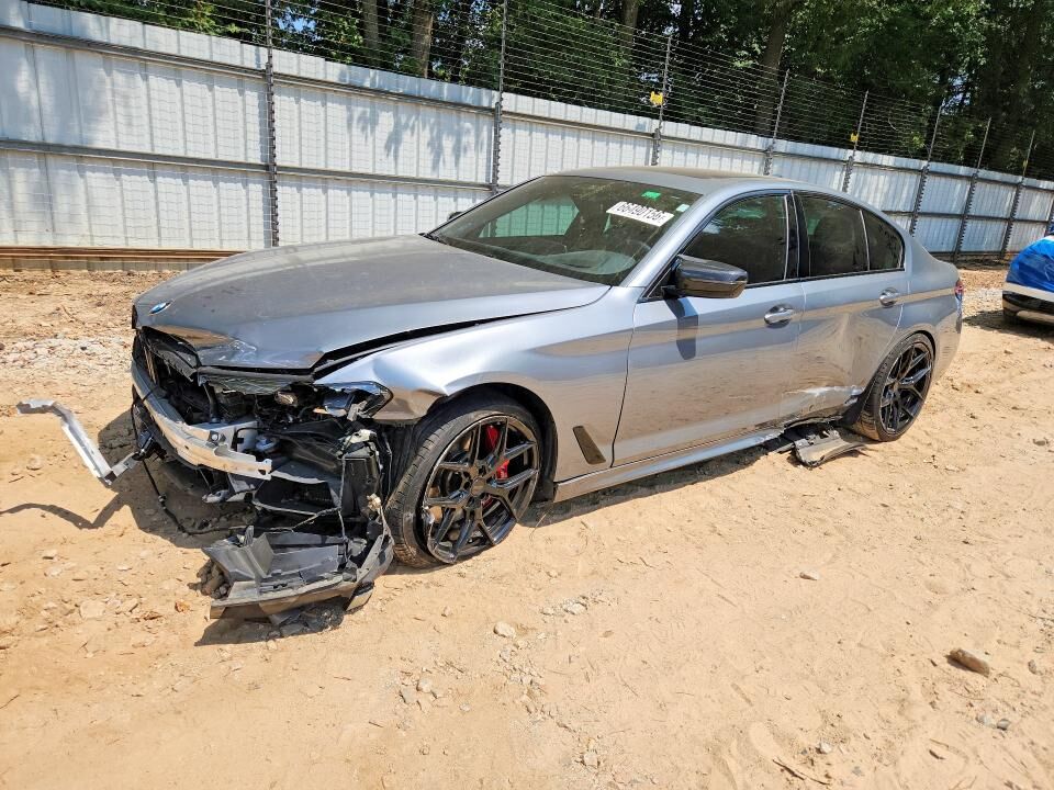 2023 BMW M5