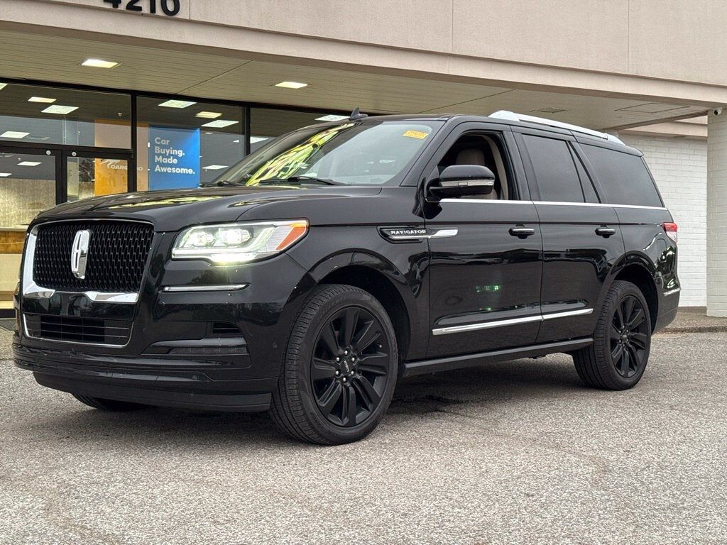2022 LINCOLN Navigator