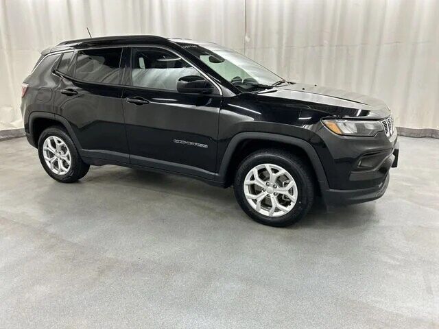 2024 JEEP Compass