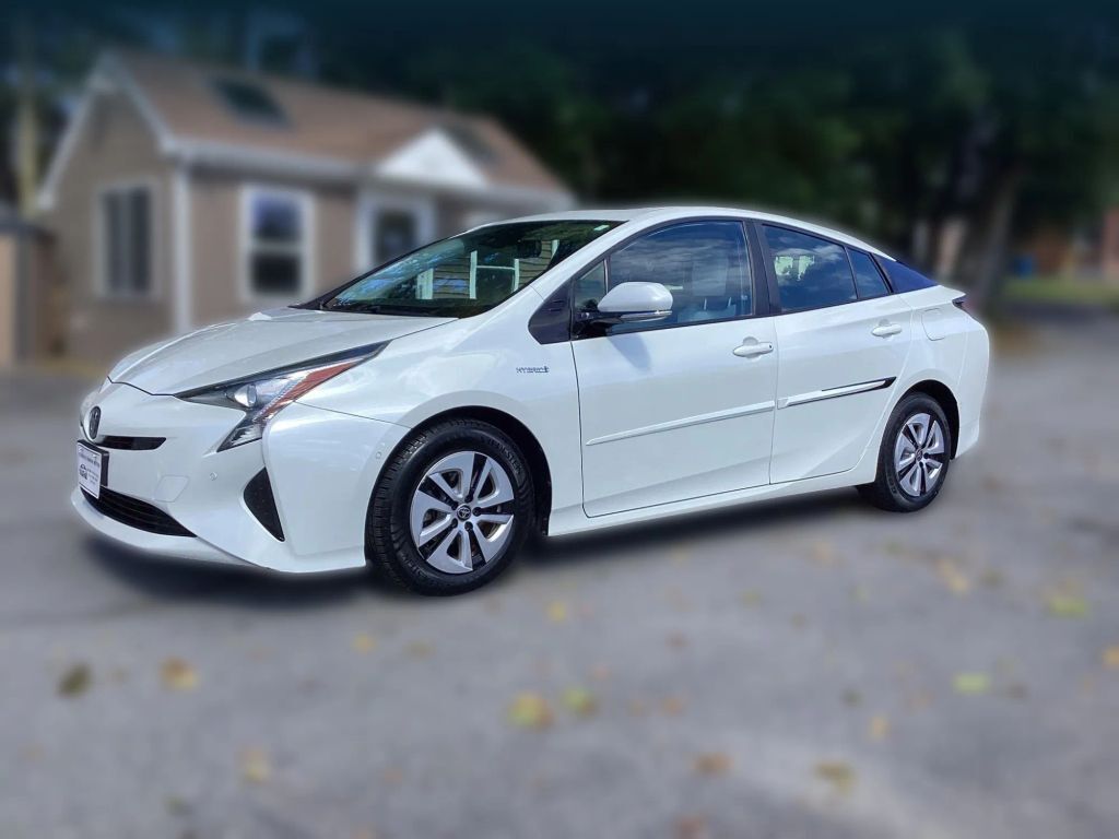2018 TOYOTA PRIUS