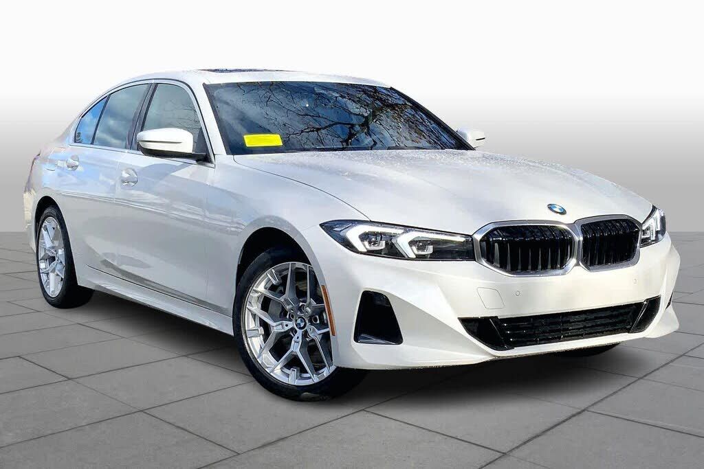 2026 BMW 330i