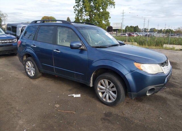 2013 SUBARU Forester