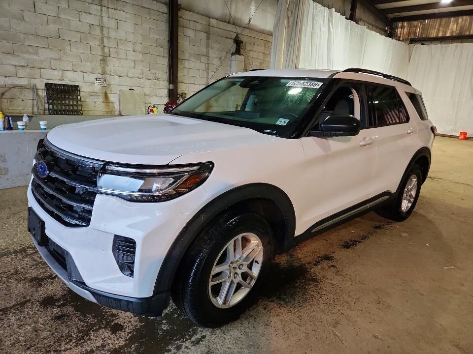 2025 FORD Explorer