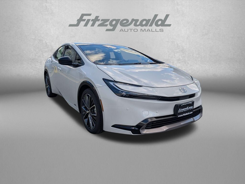2027 TOYOTA PRIUS
