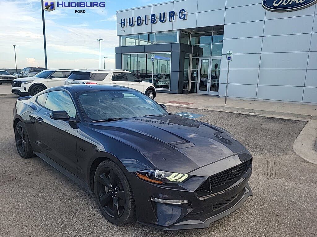 2022 FORD Mustang