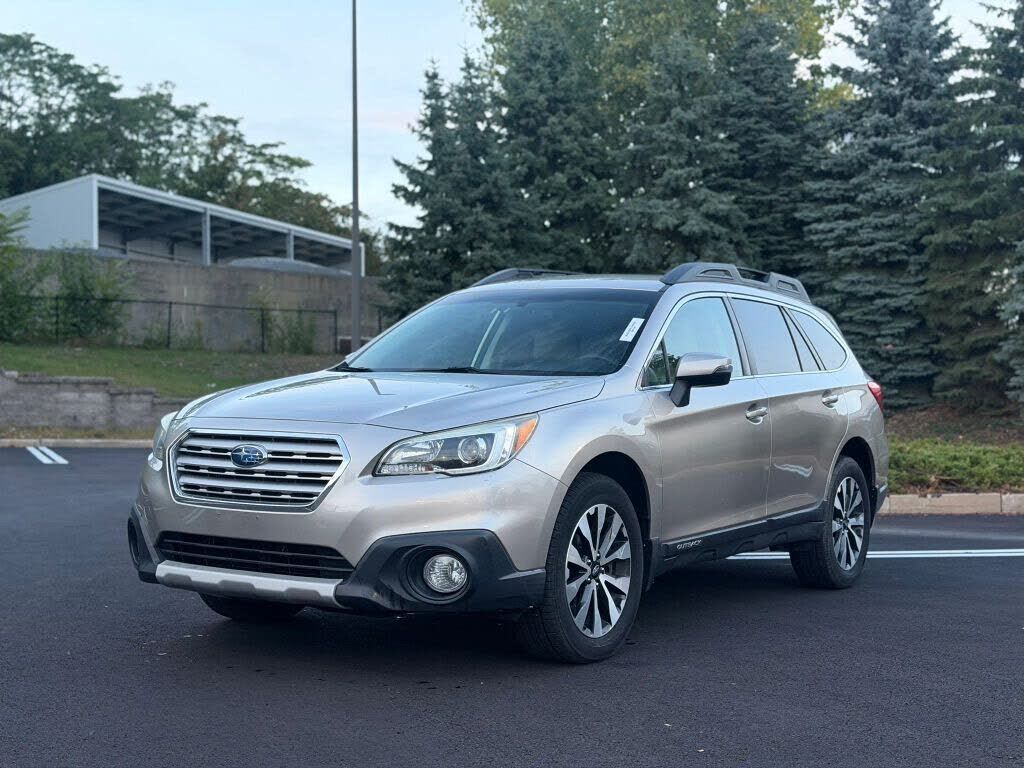 2015 SUBARU Outback