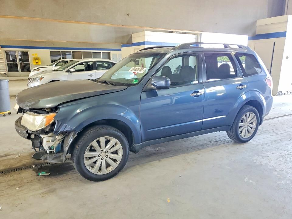 2011 SUBARU Forester