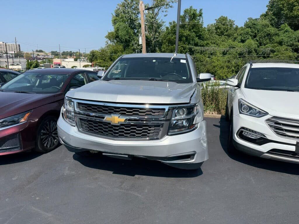2020 CHEVROLET Tahoe