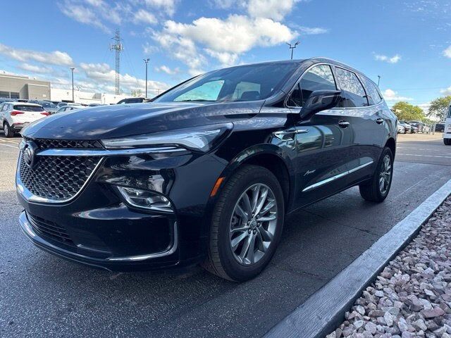 2023 BUICK Enclave