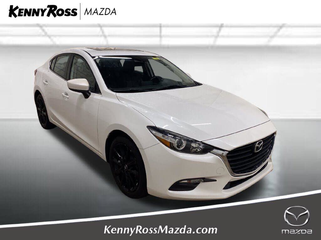 2018 MAZDA Mazda3