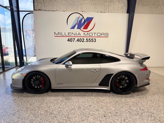 2015 PORSCHE 911