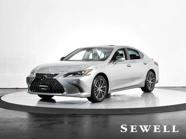 2025 LEXUS ES