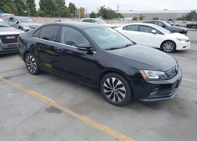 2016 VOLKSWAGEN Jetta