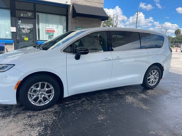 2025 CHRYSLER Pacifica