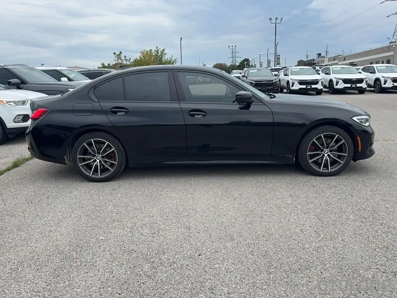 2021 BMW 330i