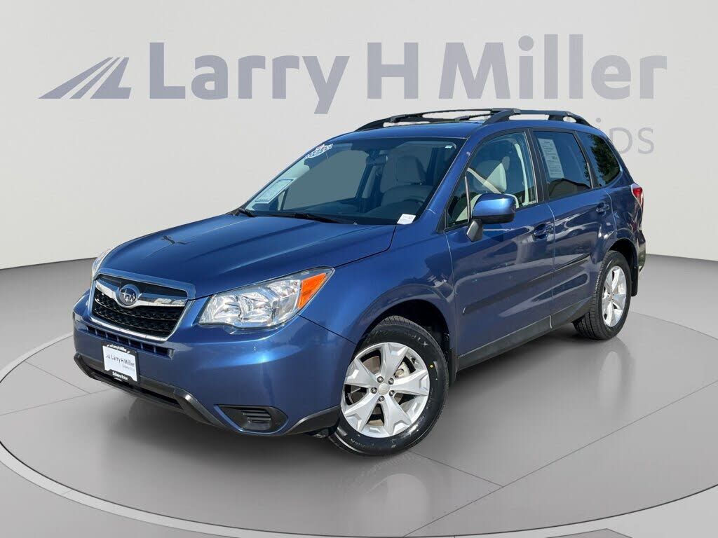 2015 SUBARU Forester