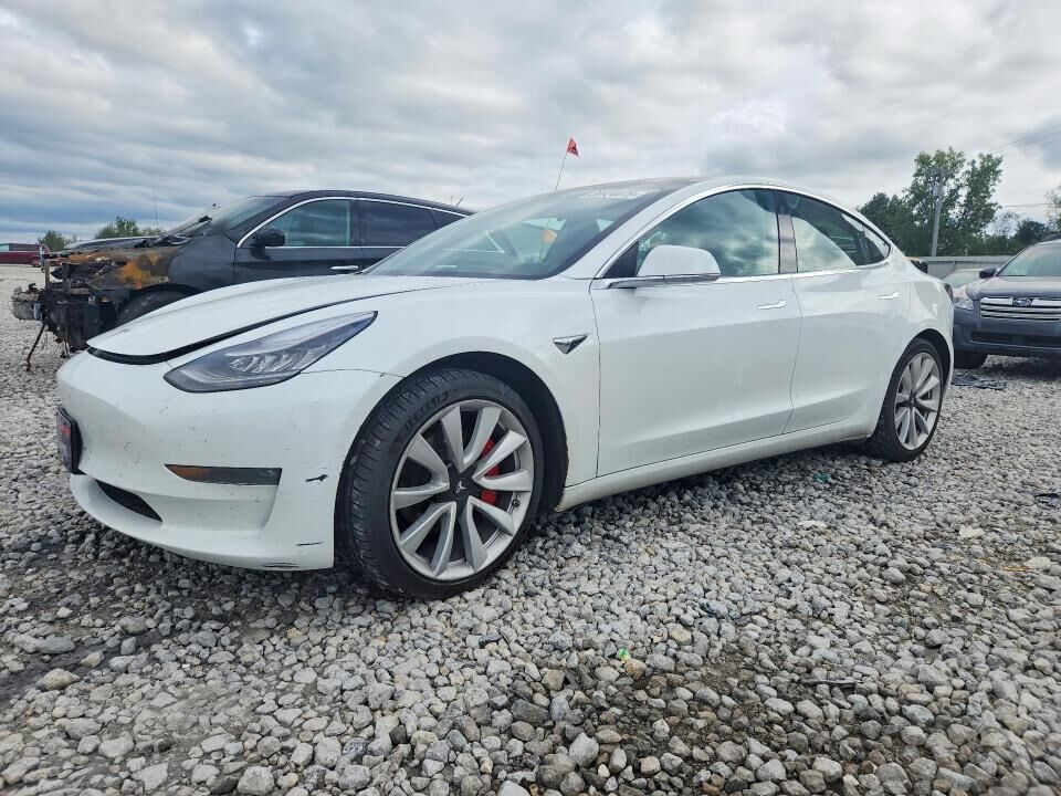 2020 TESLA Model 3