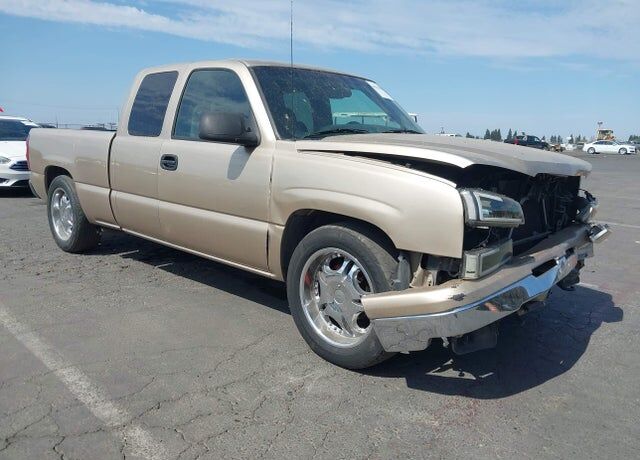 2004 CHEVROLET Silverado