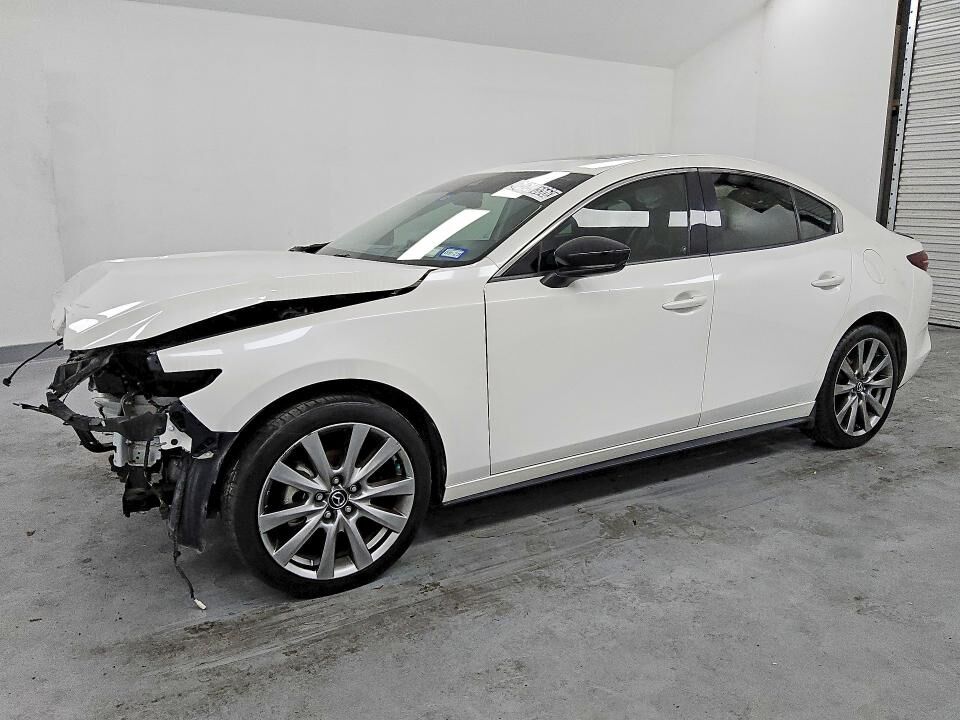 2020 MAZDA Mazda3