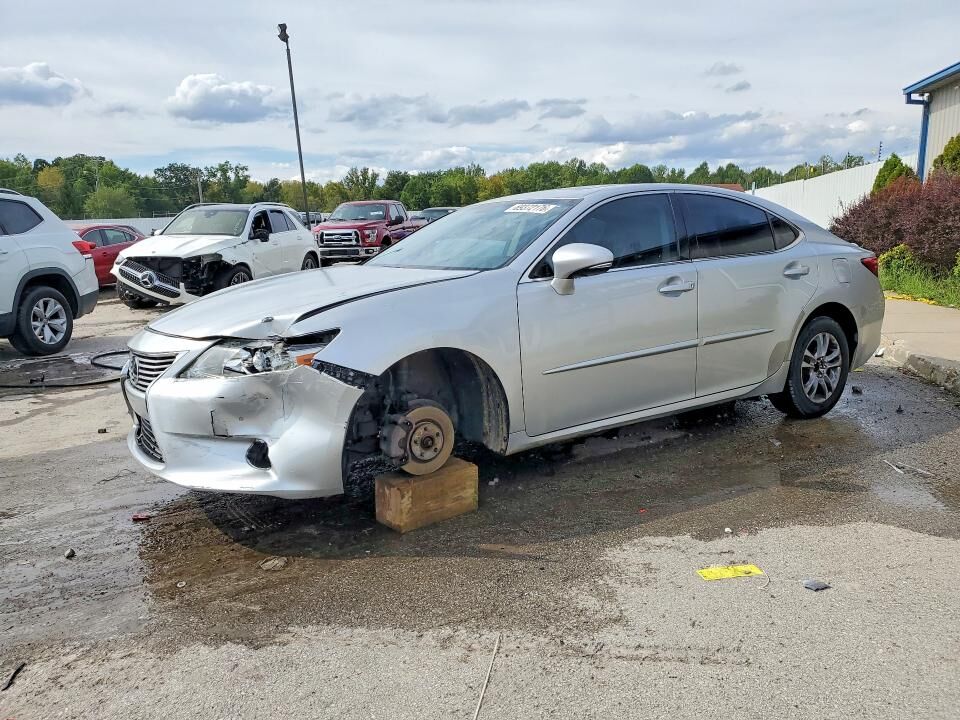 2014 LEXUS ES