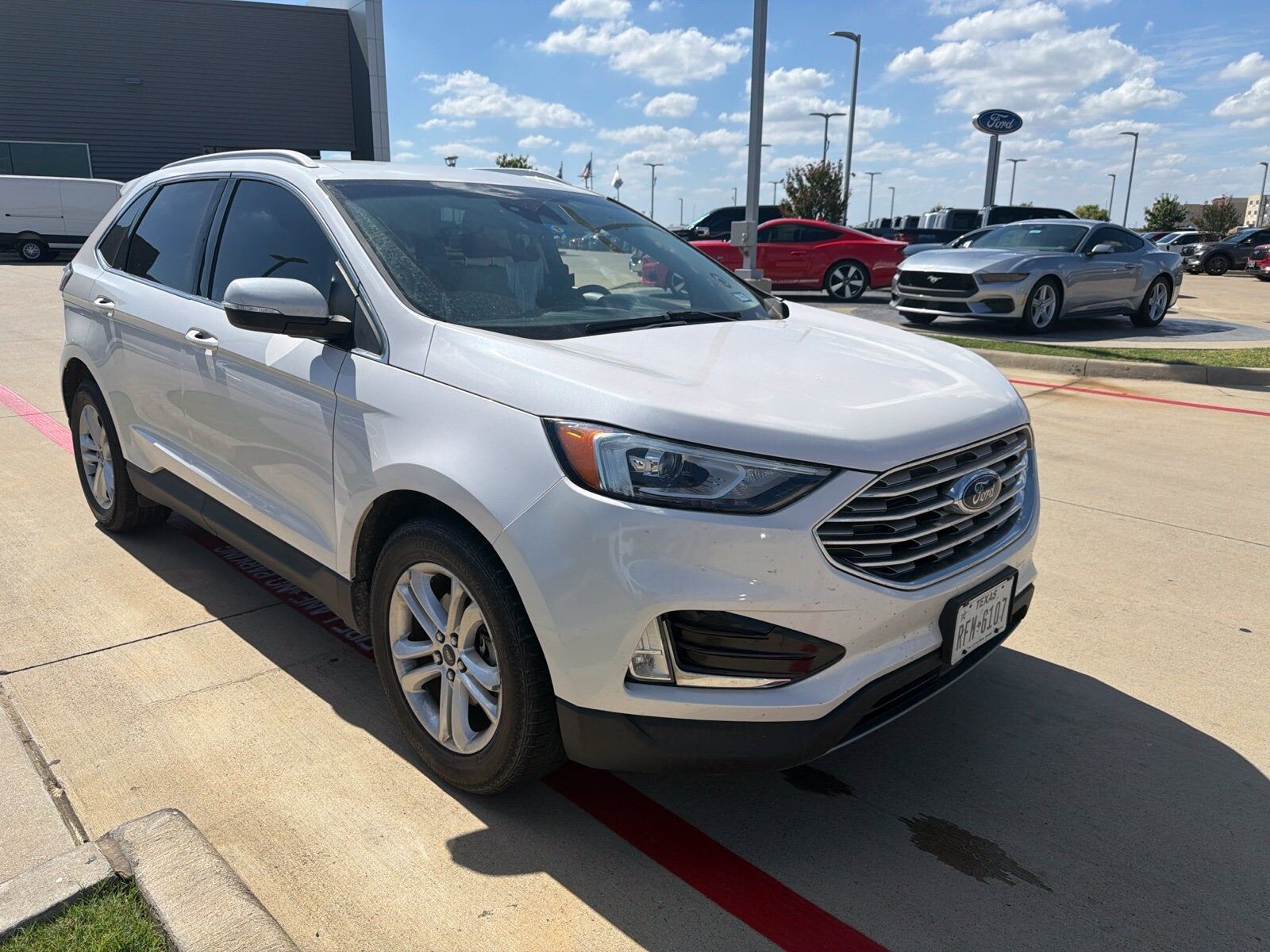 2019 FORD Edge