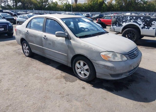 2004 TOYOTA Corolla