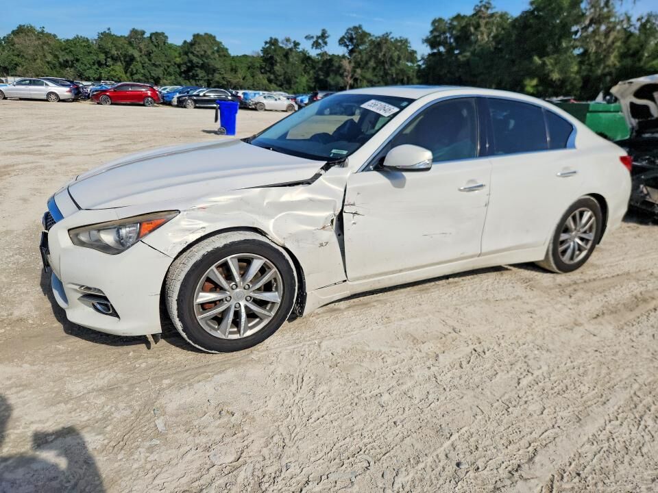 2014 INFINITI Q50