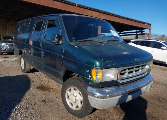 2001 FORD E-350