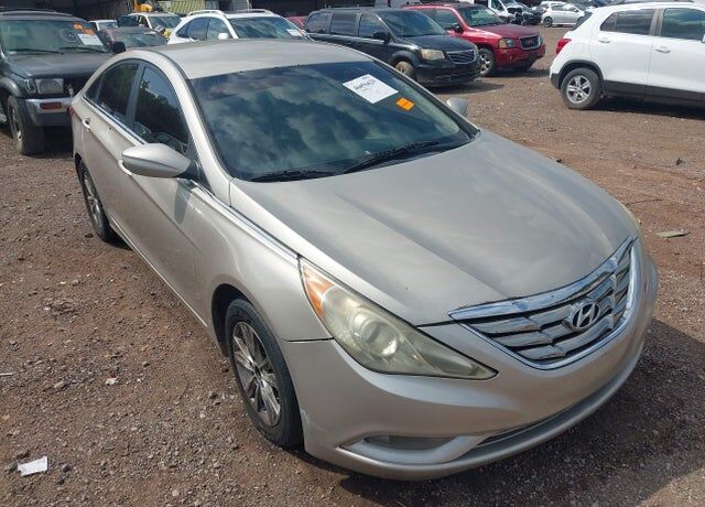 2011 HYUNDAI Sonata