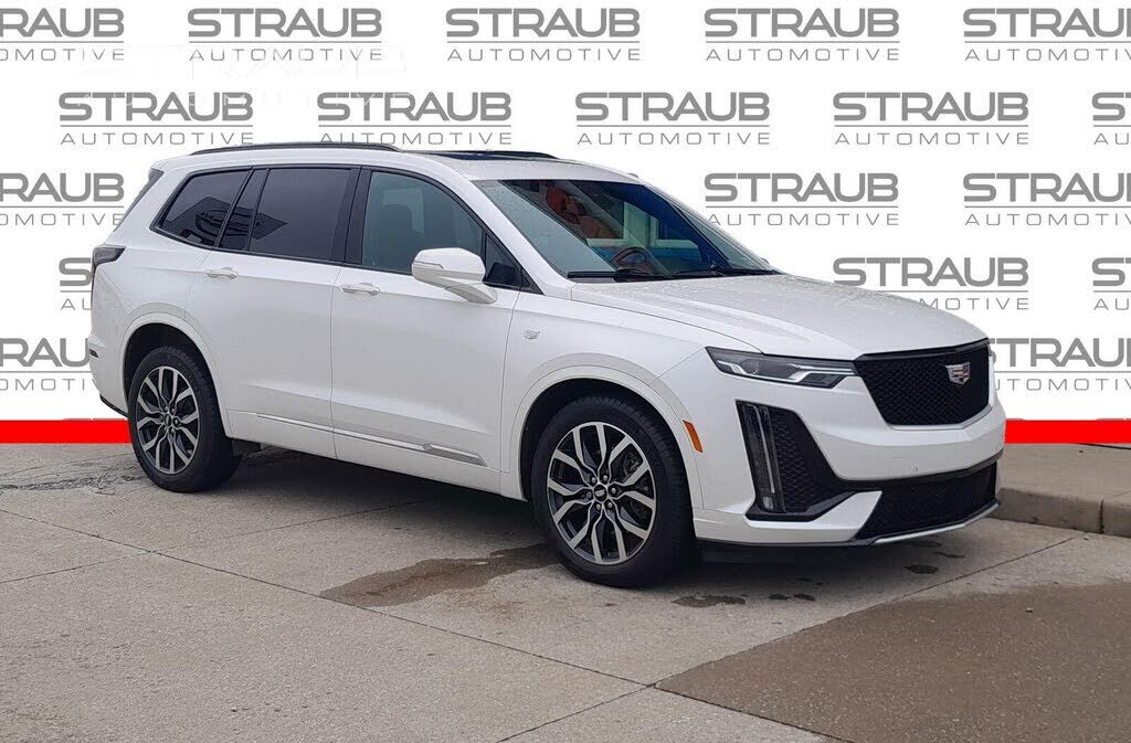 2021 CADILLAC XT6