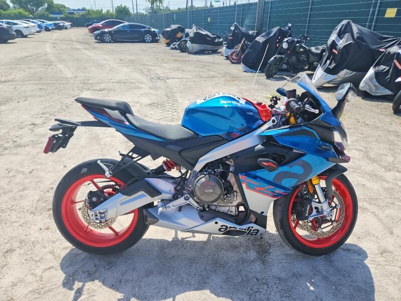 2026 APRILIA RS 660