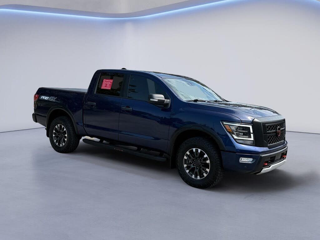 2023 NISSAN Titan
