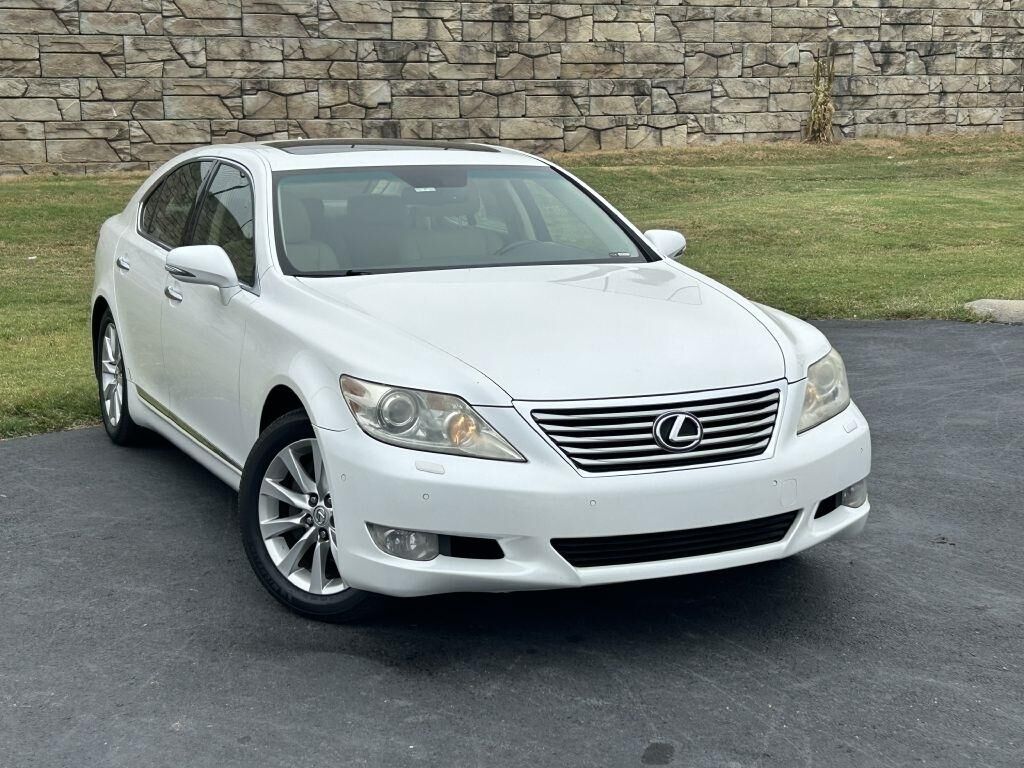 2010 LEXUS LS