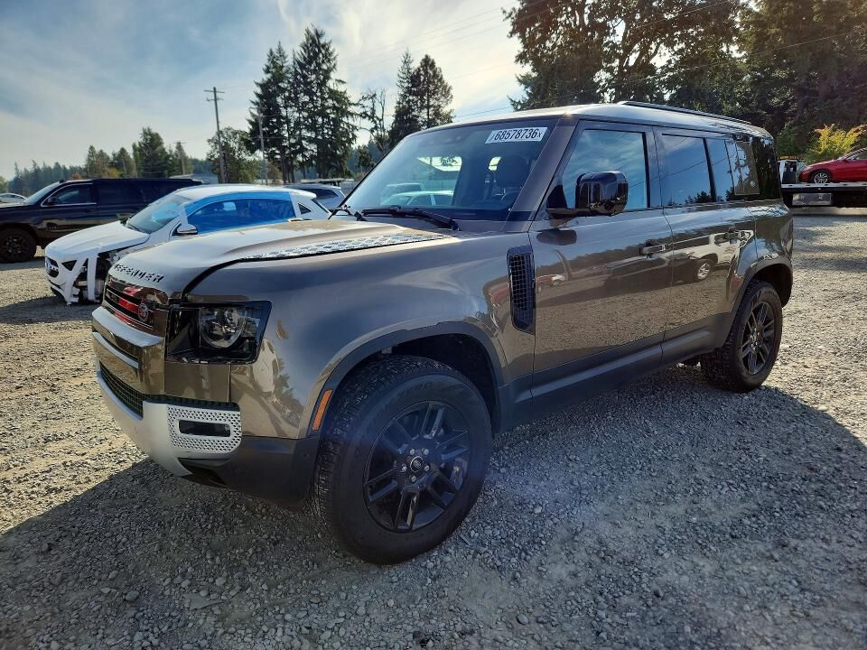 2022 LAND ROVER Defender