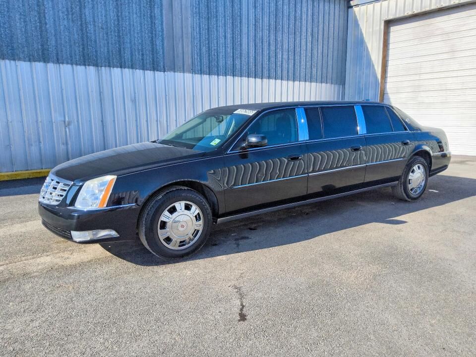 2010 CADILLAC Professional Chassis