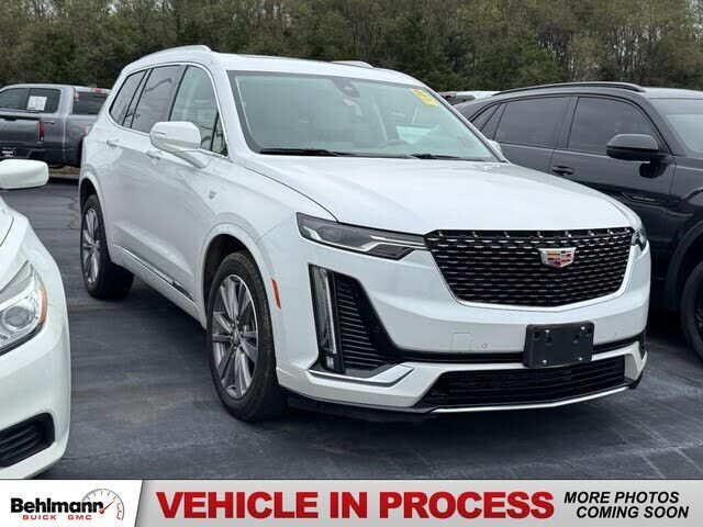 2024 CADILLAC XT6