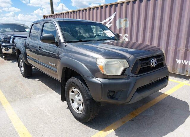 2015 TOYOTA Tacoma