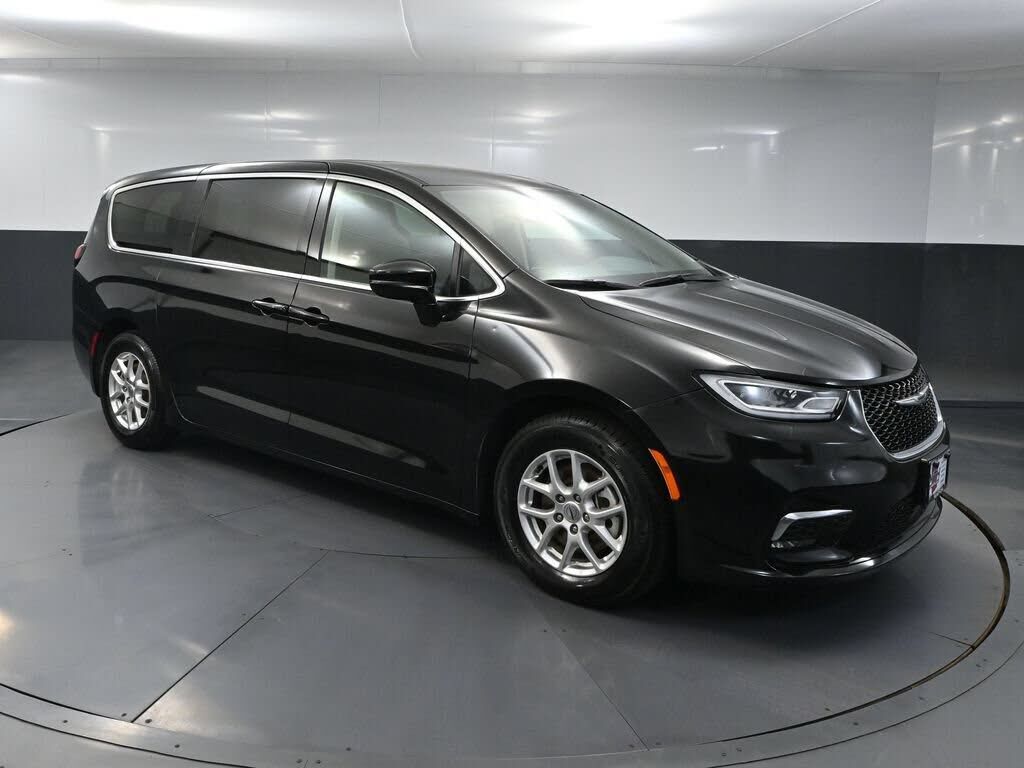 2024 CHRYSLER Pacifica
