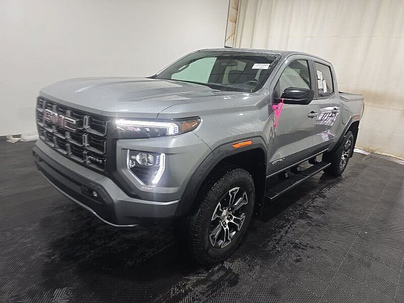 2025 GMC Canyon