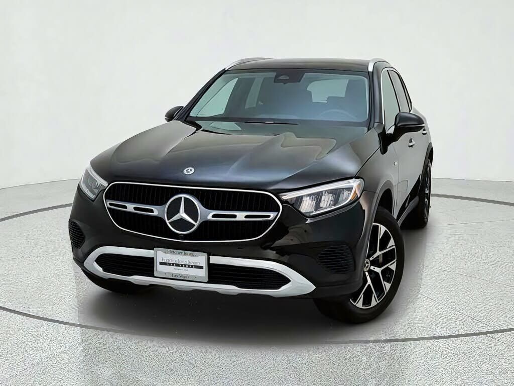 2025 Mercedes-Benz GLC-Class