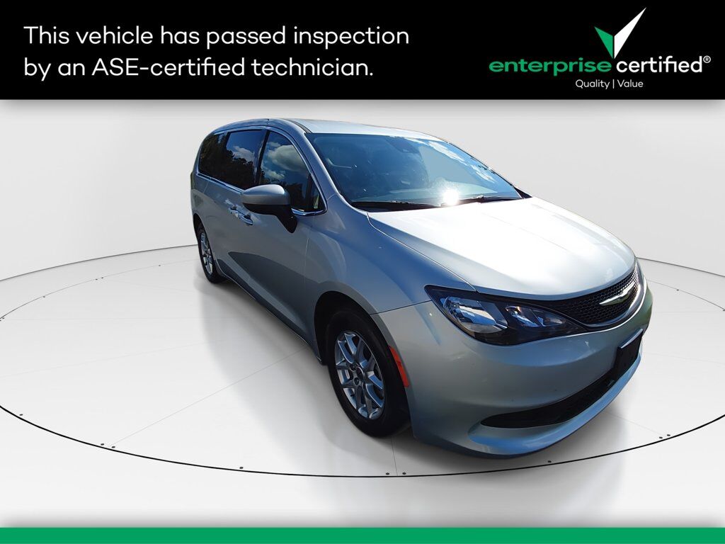 2023 CHRYSLER Voyager