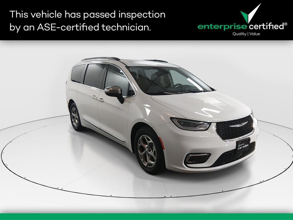 2023 CHRYSLER Pacifica