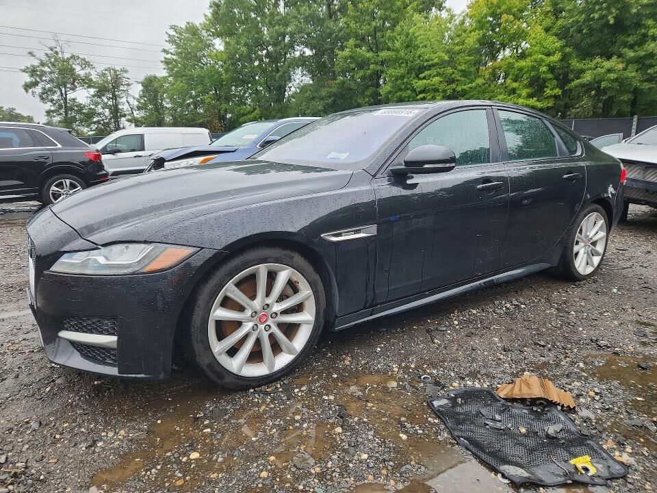 2017 JAGUAR XF