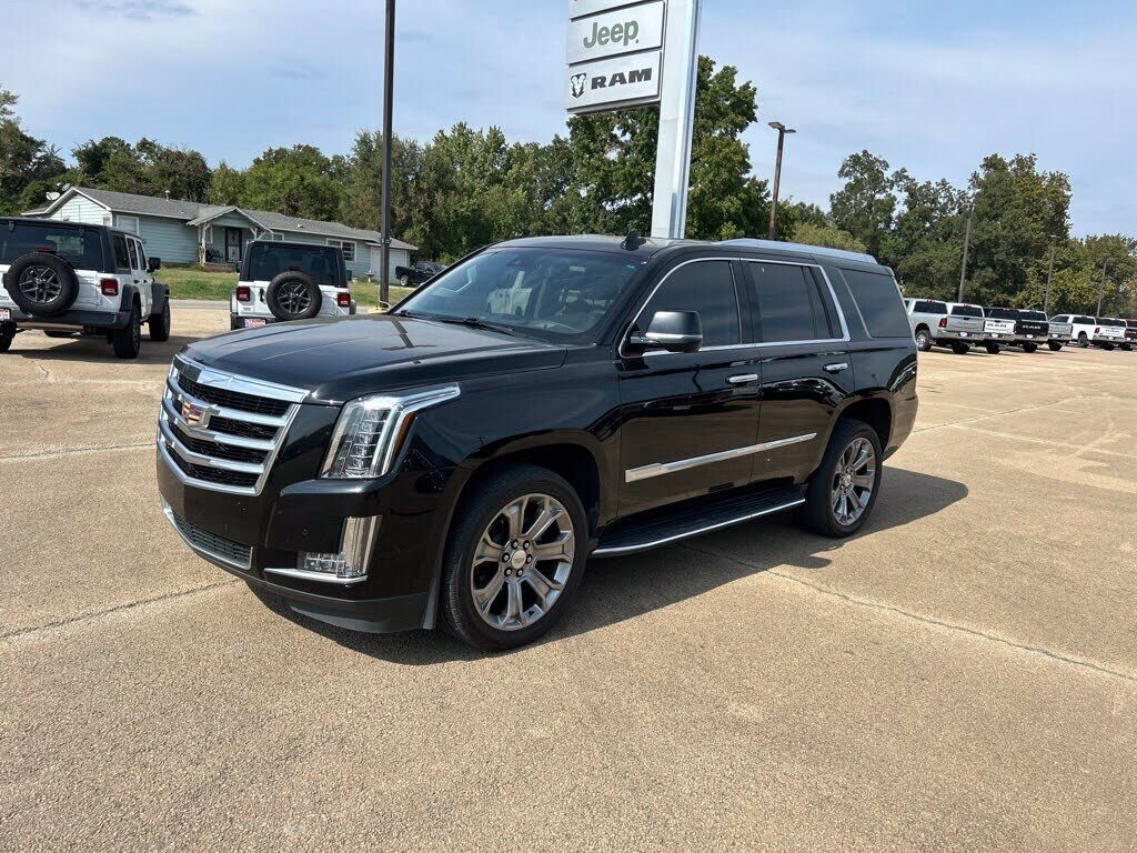 2018 CADILLAC Escalade